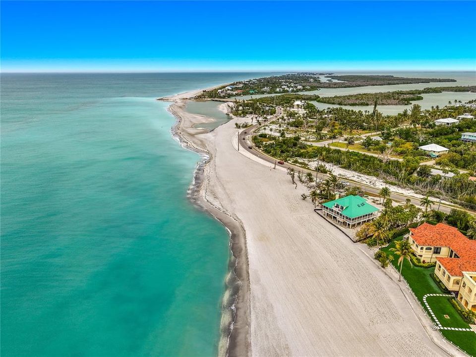 For Sale: $3,900,000 (4 beds, 4 baths, 2152 Square Feet)