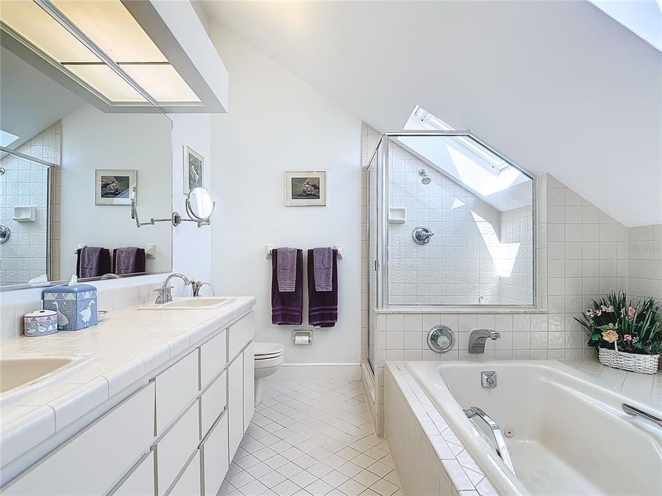 For Sale: $3,900,000 (4 beds, 4 baths, 2152 Square Feet)