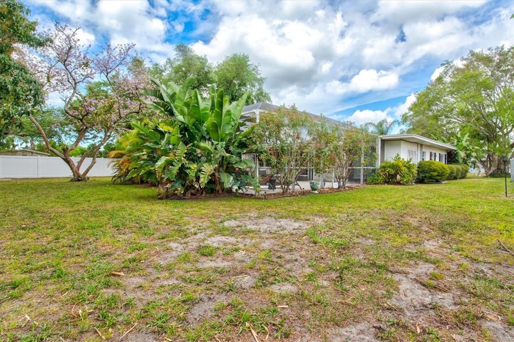 En Venta: $660,000 (3 camas, 3 baños, 1992 Pies cuadrados)