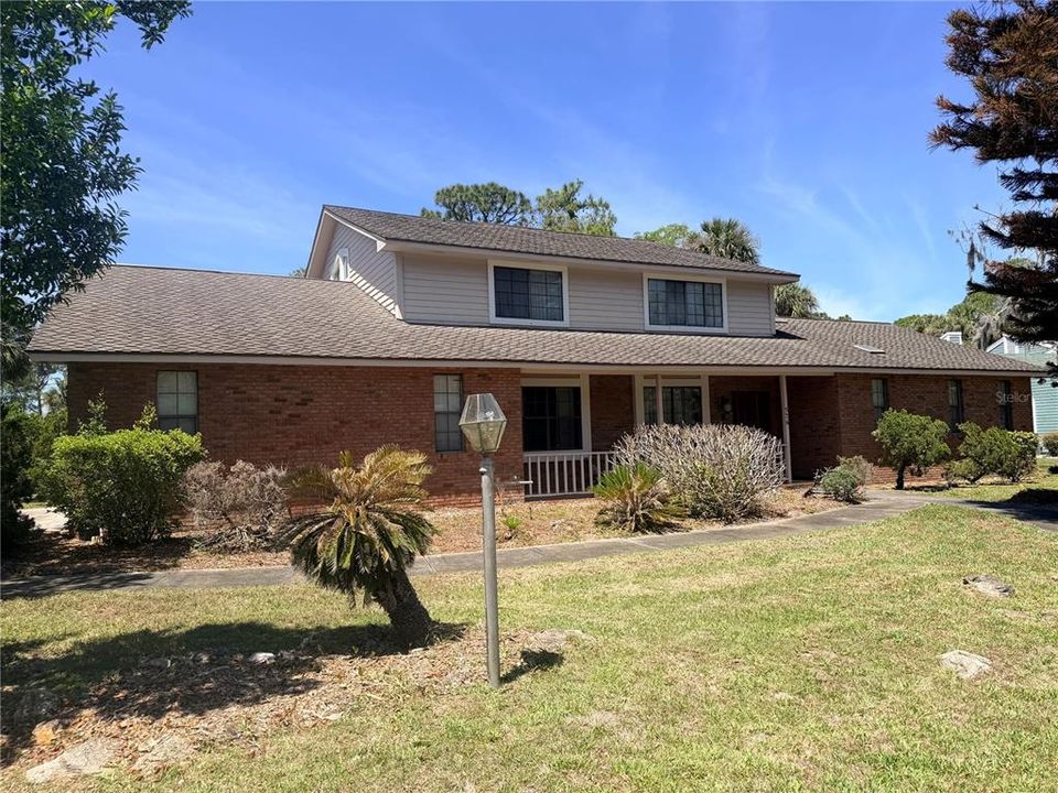 For Sale: $539,000 (4 beds, 3 baths, 3542 Square Feet)