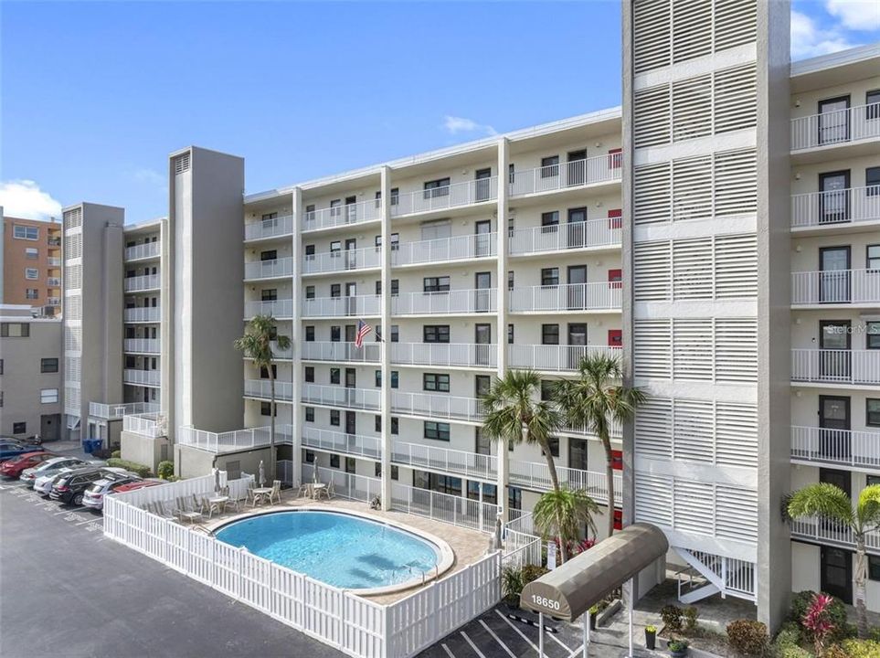 En Venta: $489,000 (2 camas, 1 baños, 860 Pies cuadrados)