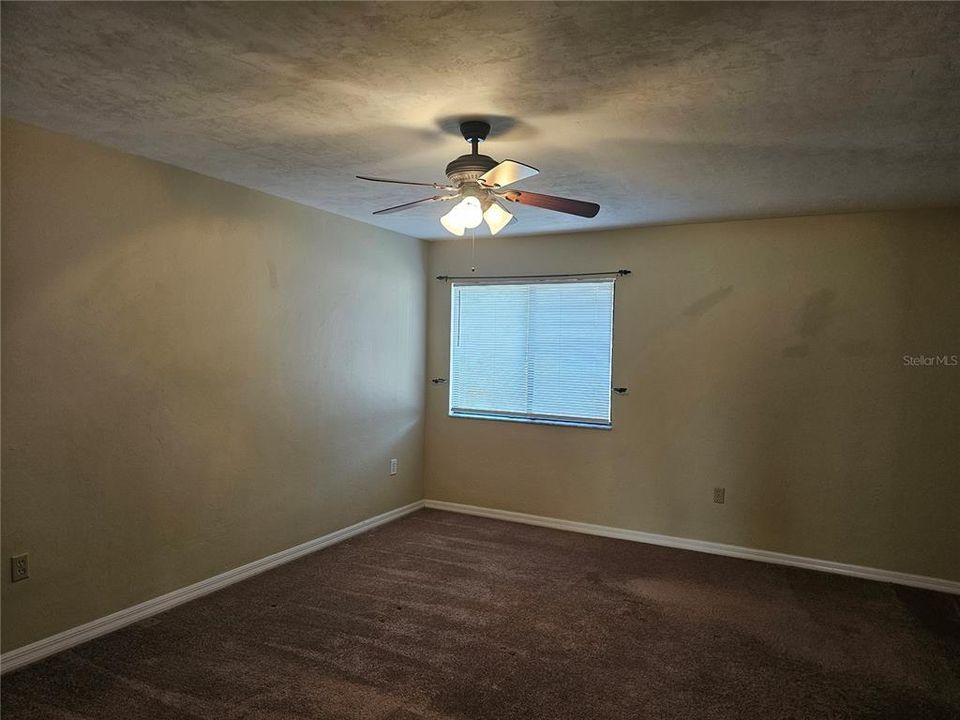 En Renta: $1,750 (2 camas, 2 baños, 1660 Pies cuadrados)