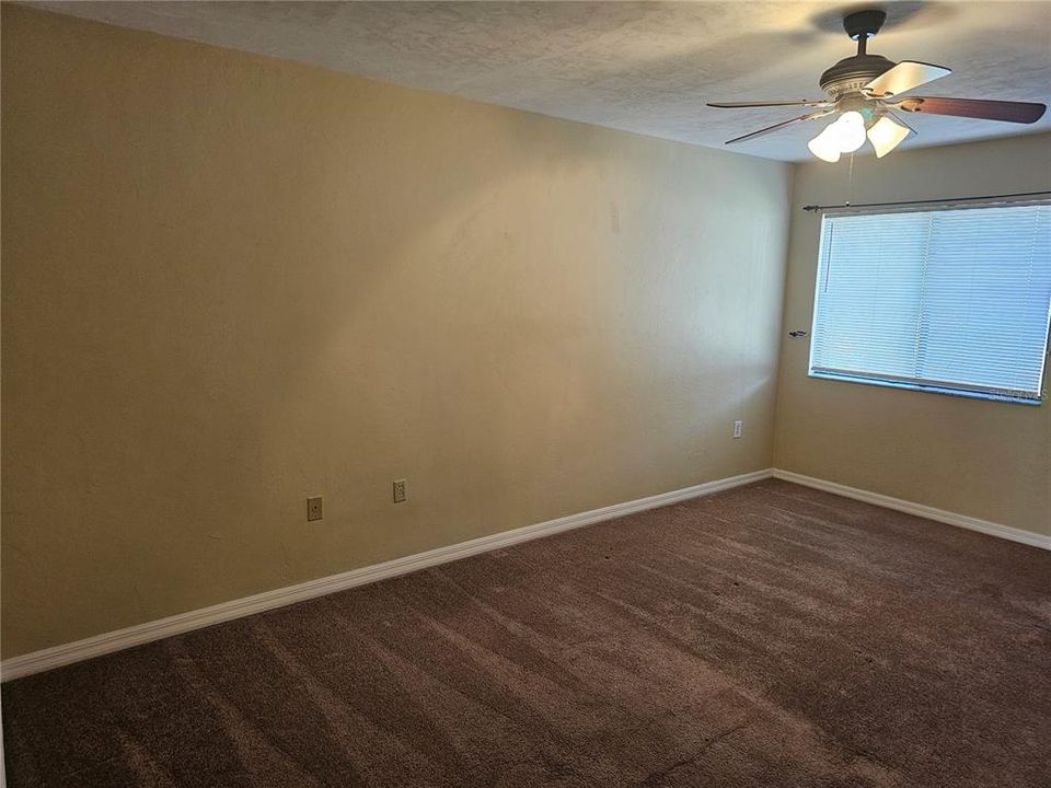 En Renta: $1,750 (2 camas, 2 baños, 1660 Pies cuadrados)