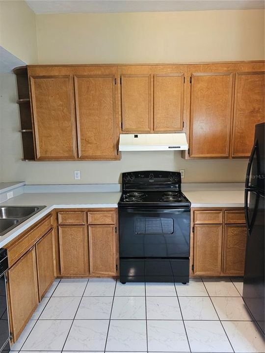 En Renta: $1,750 (2 camas, 2 baños, 1660 Pies cuadrados)