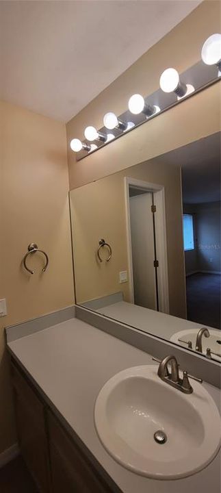 En Renta: $1,750 (2 camas, 2 baños, 1660 Pies cuadrados)