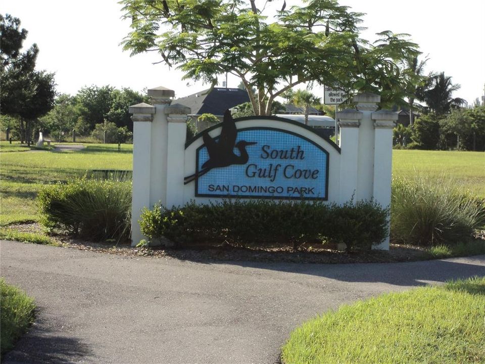 На продажу: $65,000 (0.38 acres)