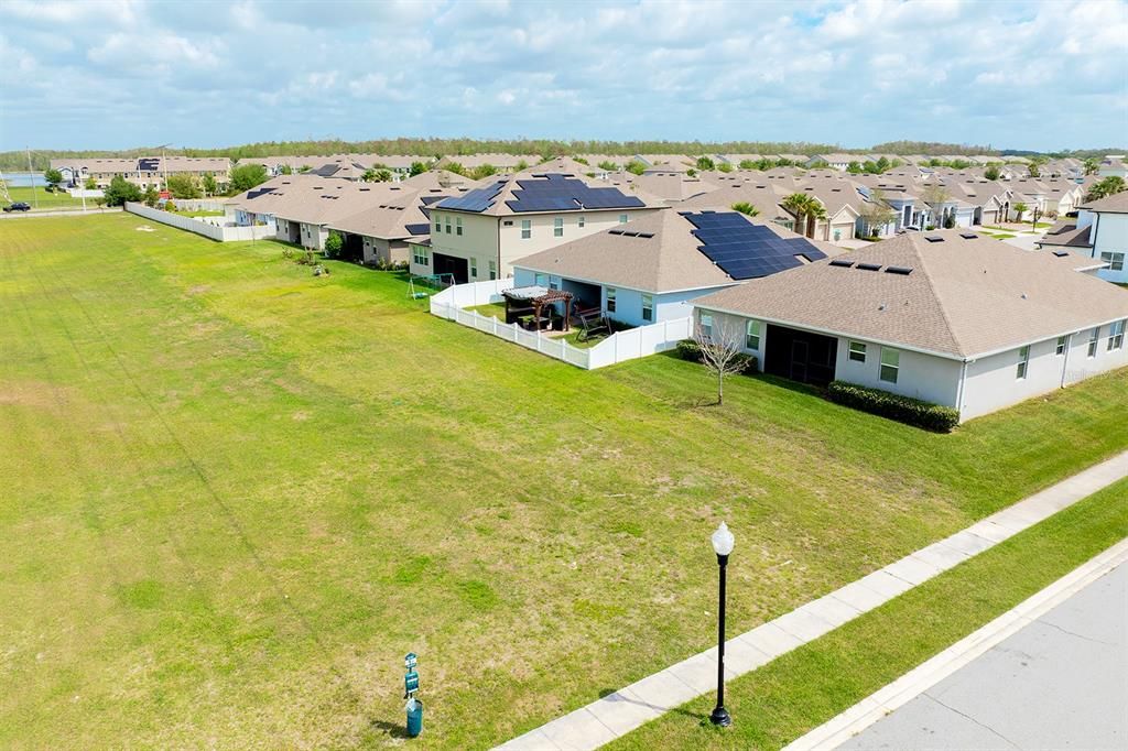 Active With Contract: $575,000 (4 beds, 3 baths, 2621 Square Feet)