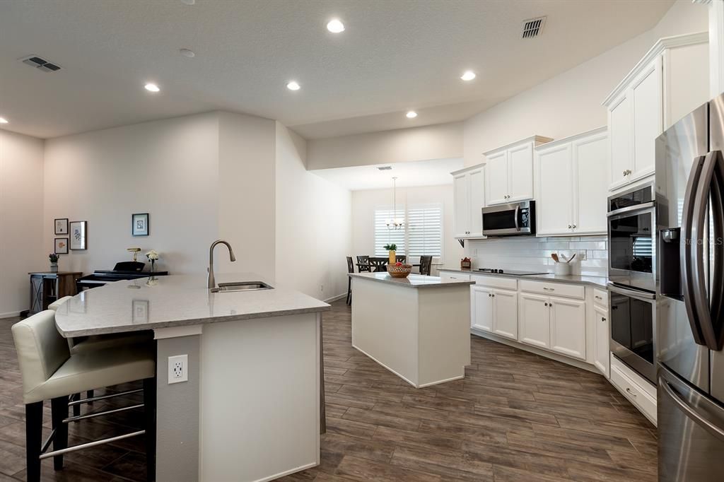 Active With Contract: $575,000 (4 beds, 3 baths, 2621 Square Feet)