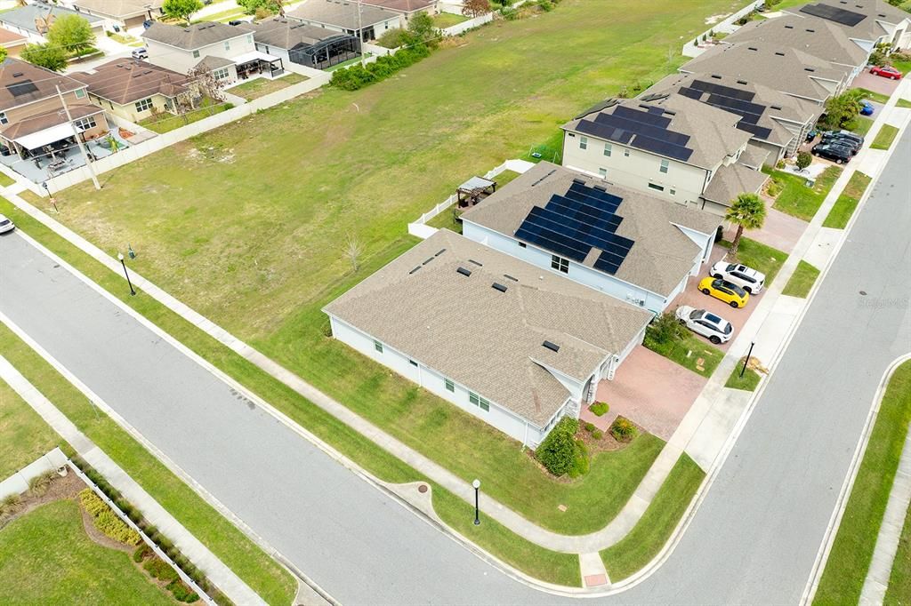 Active With Contract: $575,000 (4 beds, 3 baths, 2621 Square Feet)