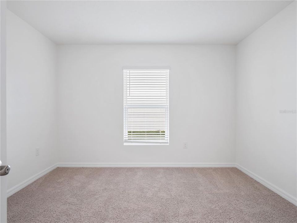 For Rent: $2,200 (4 beds, 2 baths, 1828 Square Feet)