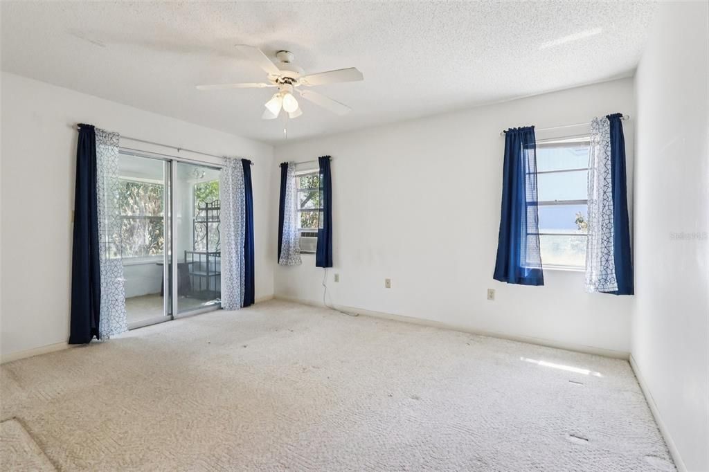 For Sale: $255,000 (2 beds, 2 baths, 1524 Square Feet)