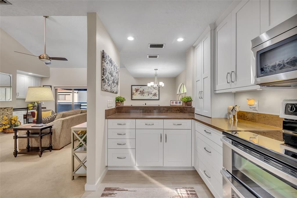 En Venta: $299,000 (2 camas, 2 baños, 1164 Pies cuadrados)