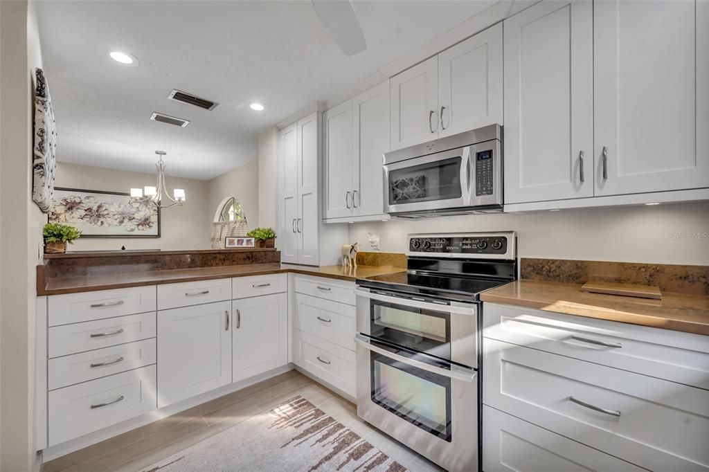 En Venta: $299,000 (2 camas, 2 baños, 1164 Pies cuadrados)