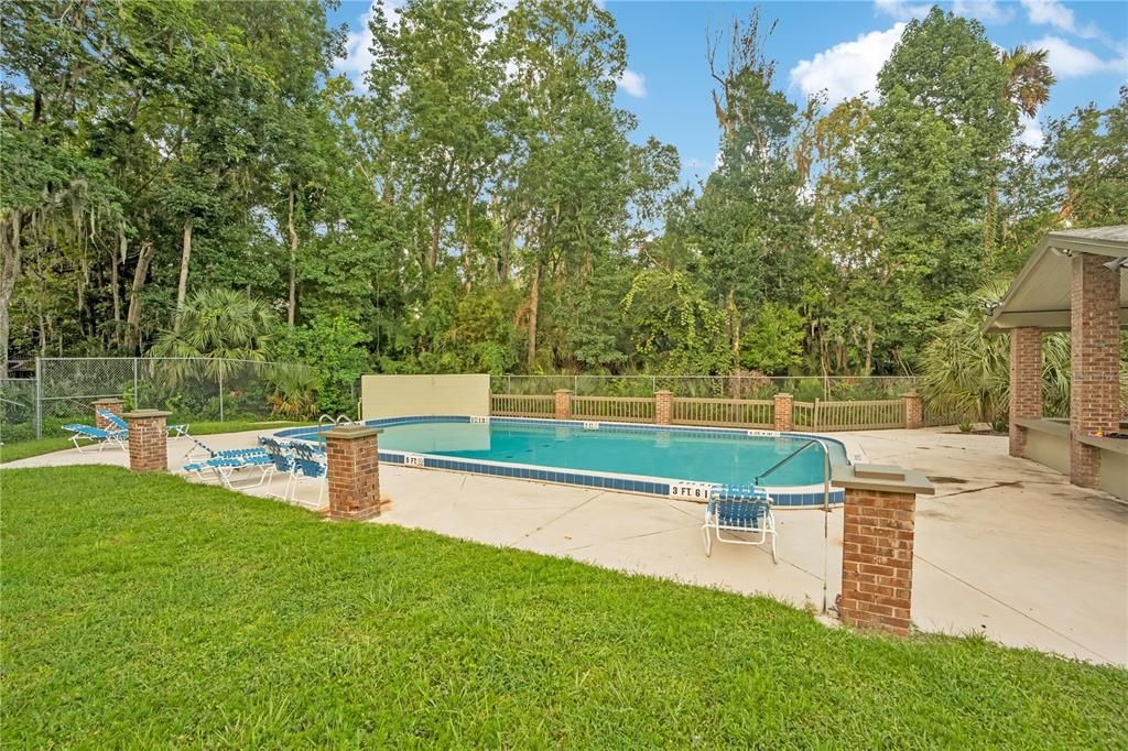 На продажу: $284,900 (2 спален, 2 ванн, 1275 Квадратных фут)