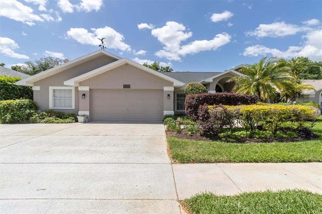 Active With Contract: $525,000 (3 beds, 2 baths, 2169 Square Feet)
