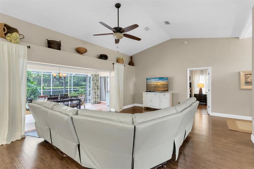 Active With Contract: $525,000 (3 beds, 2 baths, 2169 Square Feet)