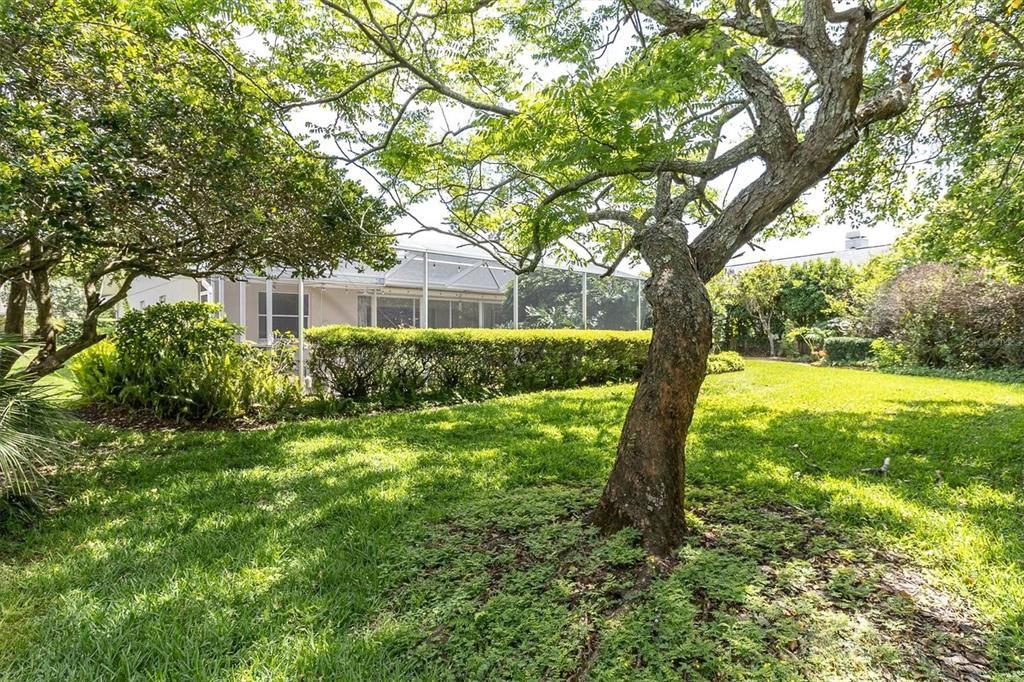 Active With Contract: $525,000 (3 beds, 2 baths, 2169 Square Feet)