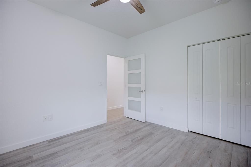For Sale: $249,900 (3 beds, 2 baths, 1327 Square Feet)