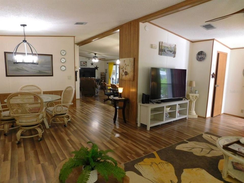 Activo con contrato: $174,900 (2 camas, 2 baños, 1518 Pies cuadrados)