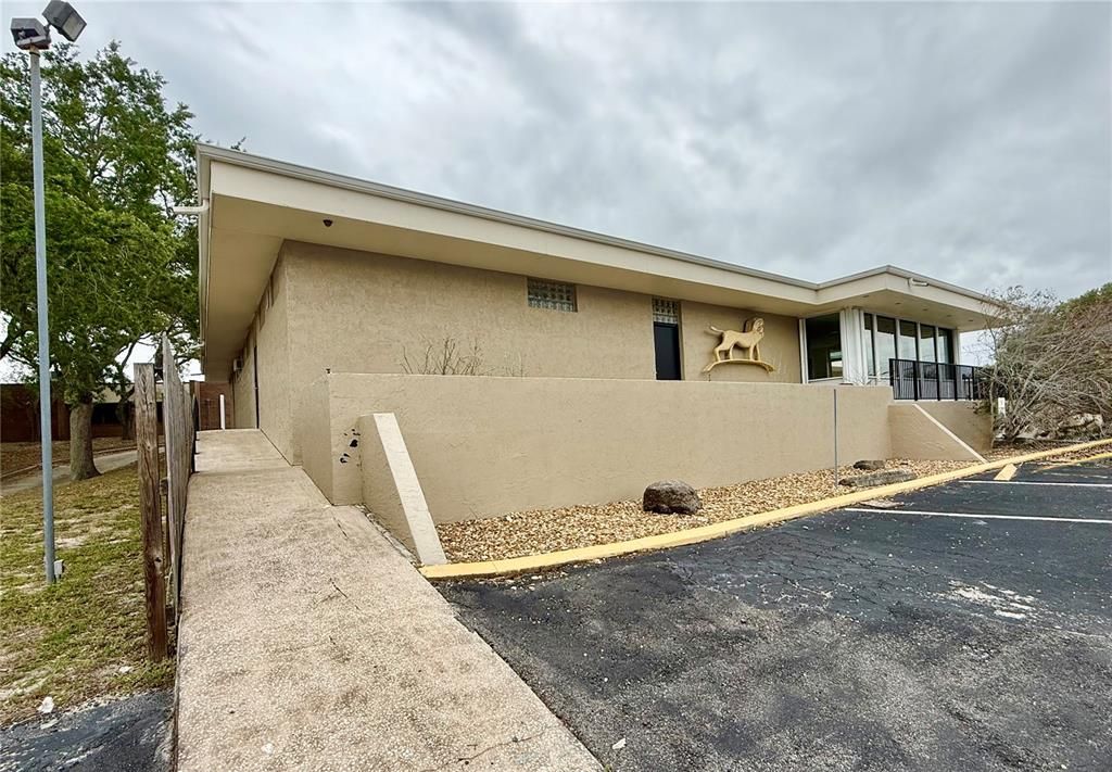 待售: $849,900 (0 贝兹, 0 浴室, 6292 平方英尺)