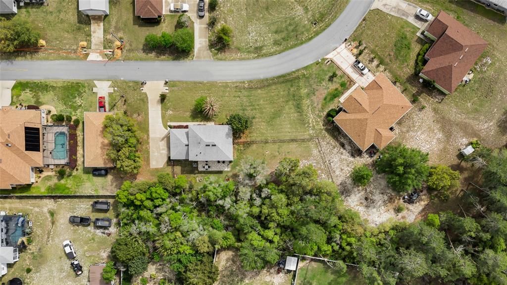 Activo con contrato: $349,900 (4 camas, 2 baños, 2336 Pies cuadrados)