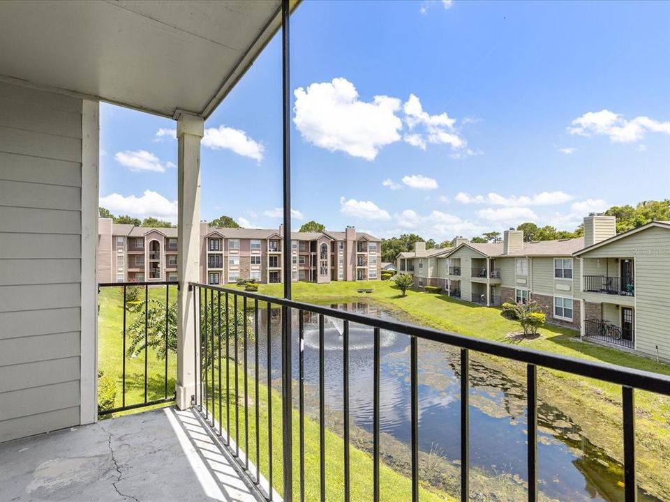 For Rent: $1,900 (3 beds, 2 baths, 1157 Square Feet)