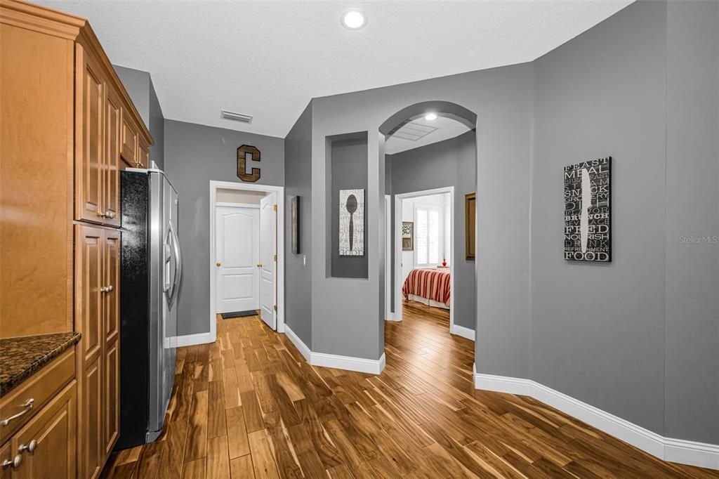 En Venta: $398,000 (3 camas, 2 baños, 1720 Pies cuadrados)