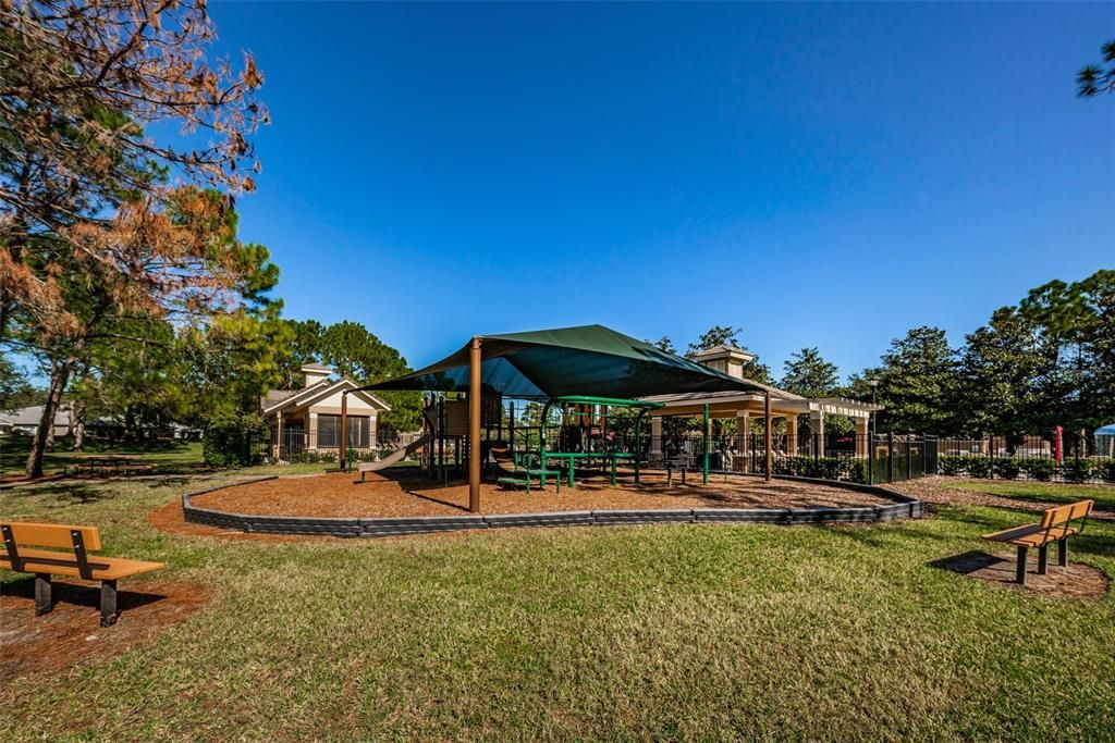 En Venta: $398,000 (3 camas, 2 baños, 1720 Pies cuadrados)