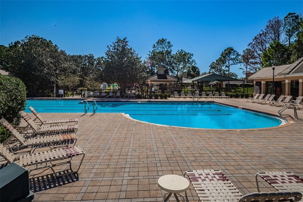 En Venta: $398,000 (3 camas, 2 baños, 1720 Pies cuadrados)