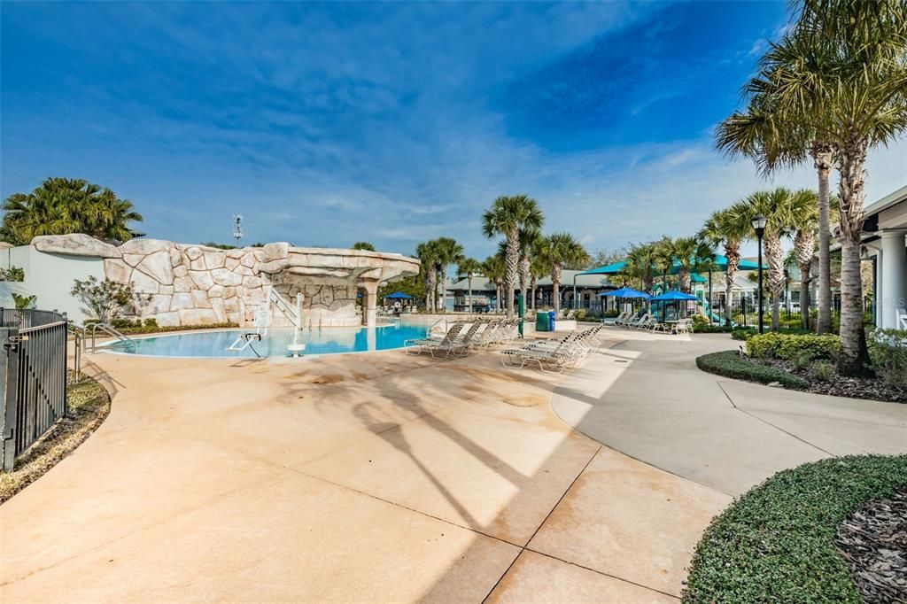 En Venta: $398,000 (3 camas, 2 baños, 1720 Pies cuadrados)