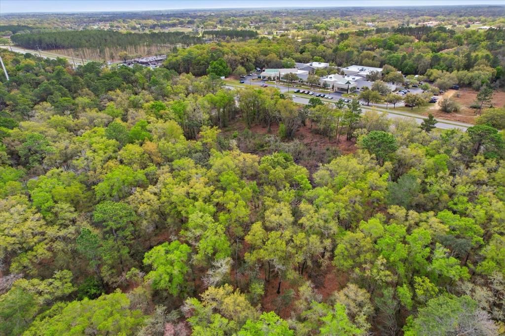 待售: $675,000 (1.98 acres)