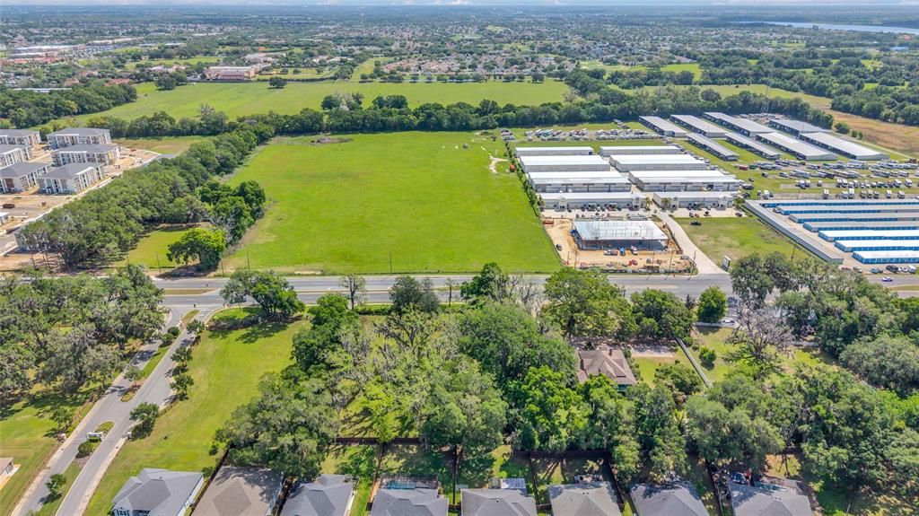 En Venta: $1,100,000 (1.13 acres)