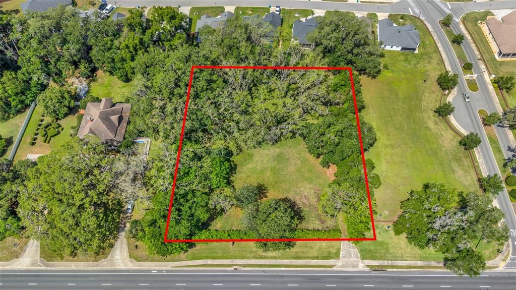 En Venta: $1,100,000 (1.13 acres)