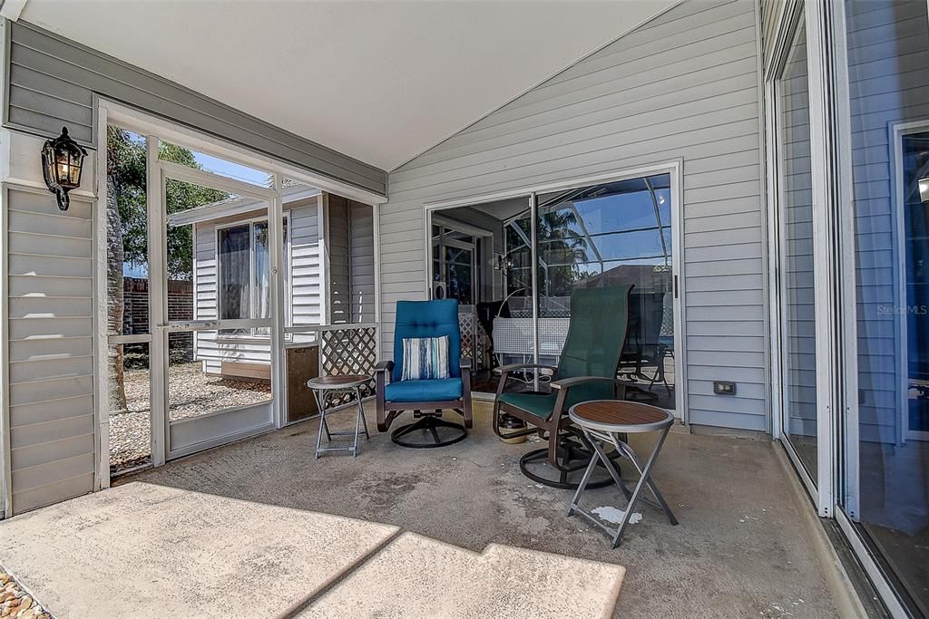 Activo con contrato: $459,000 (4 camas, 2 baños, 2050 Pies cuadrados)