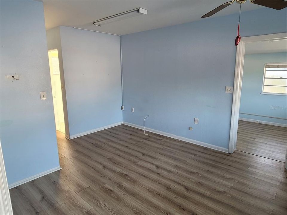 На продажу: $180,000 (0 спален, 0 ванн, 768 Квадратных фут)