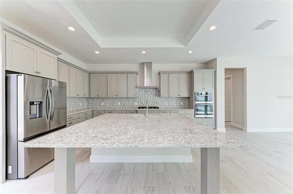 Active With Contract: $1,389,900 (2 beds, 2 baths, 2282 Square Feet)