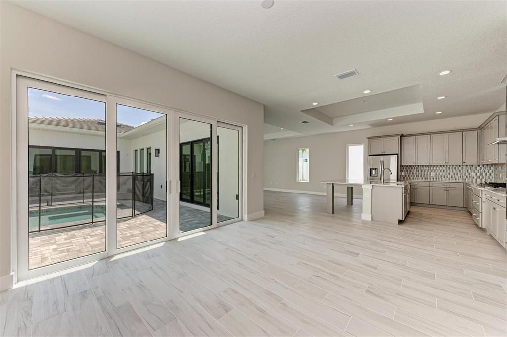 Active With Contract: $1,389,900 (2 beds, 2 baths, 2282 Square Feet)