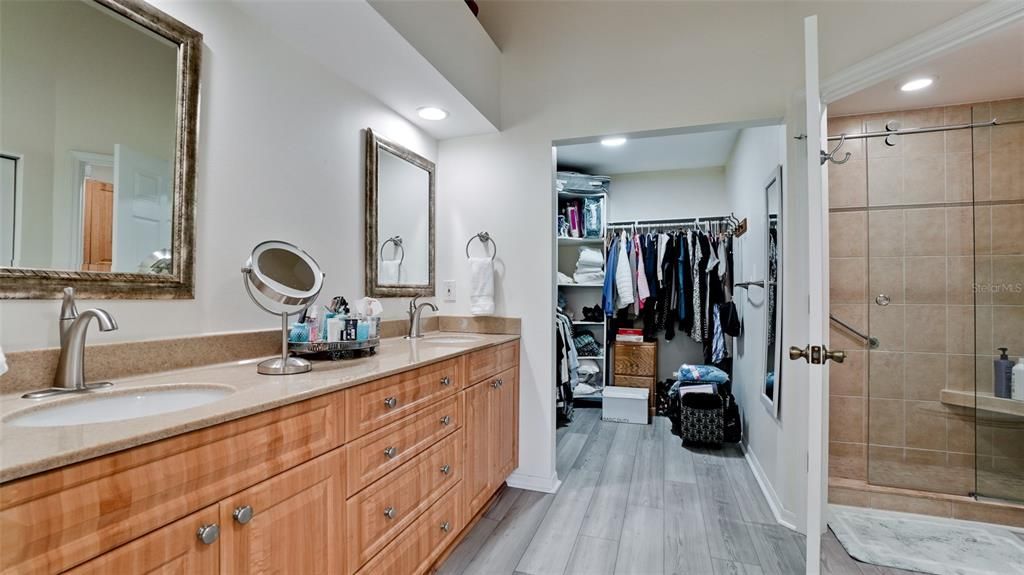 En Venta: $579,000 (2 camas, 2 baños, 1463 Pies cuadrados)