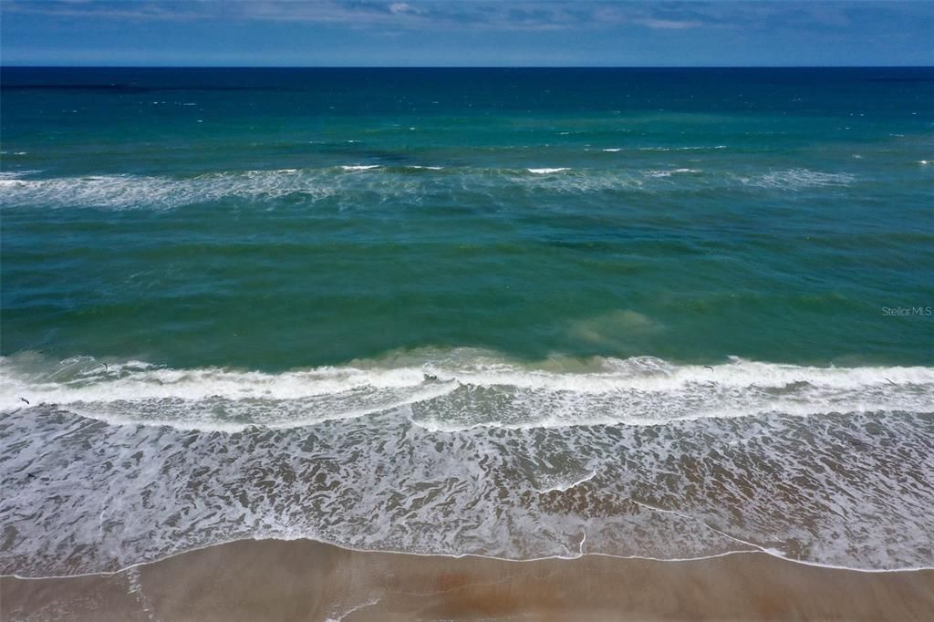 На продажу: $242,000 (0.29 acres)