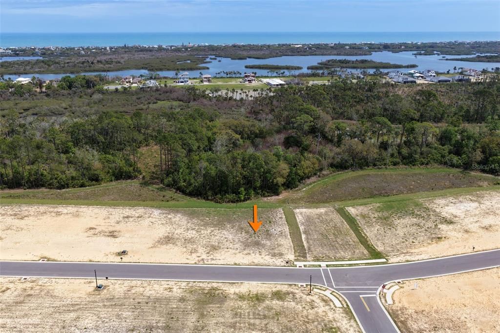 На продажу: $242,000 (0.29 acres)