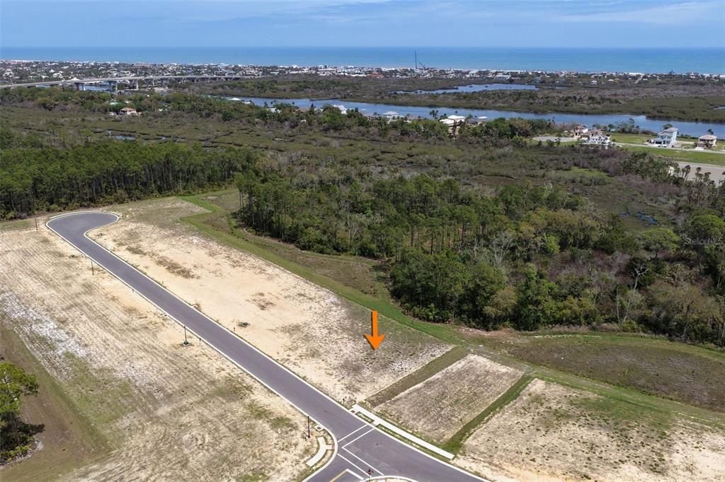 На продажу: $242,000 (0.29 acres)