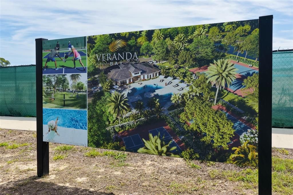 На продажу: $242,000 (0.29 acres)