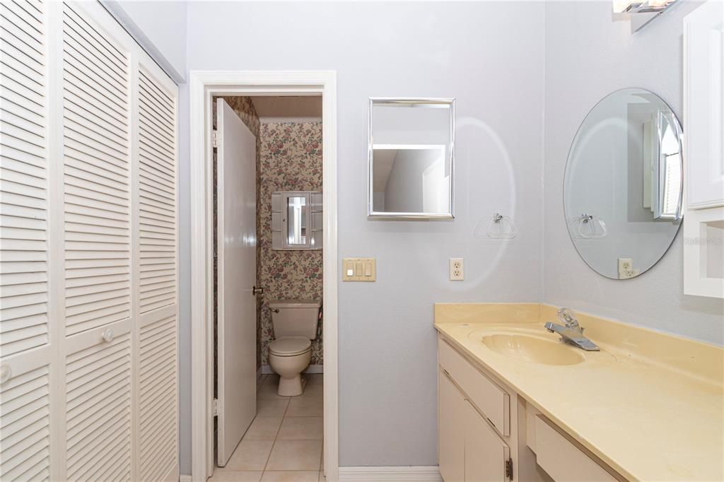 待售: $190,000 (2 贝兹, 2 浴室, 1507 平方英尺)