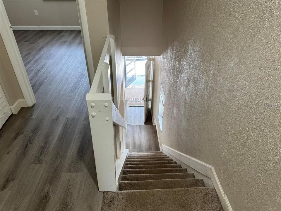 For Rent: $2,250 (2 beds, 2 baths, 1250 Square Feet)