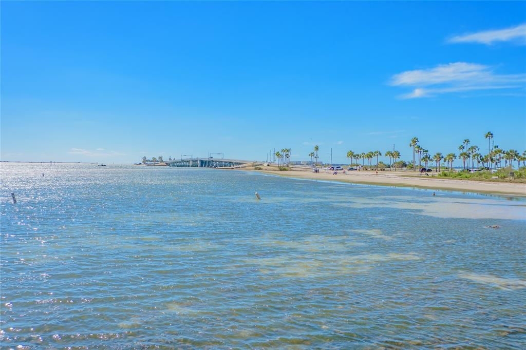 For Rent: $1,700 (0 beds, 1 baths, 430 Square Feet)