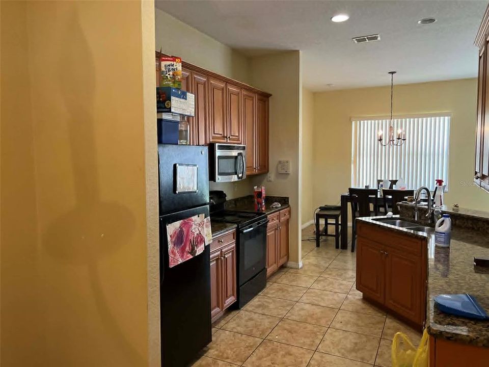 For Sale: $227,000 (3 beds, 2 baths, 1794 Square Feet)