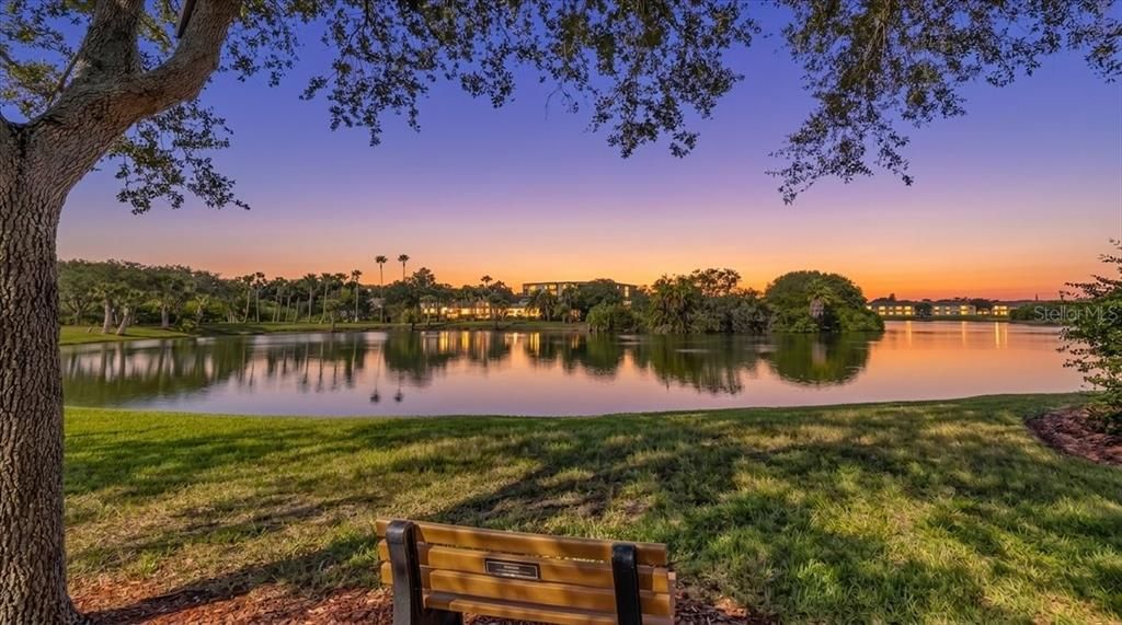 Active With Contract: $2,800 (3 beds, 2 baths, 1470 Square Feet)