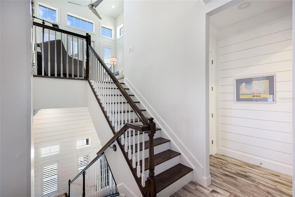 For Sale: $1,450,000 (3 beds, 3 baths, 2964 Square Feet)