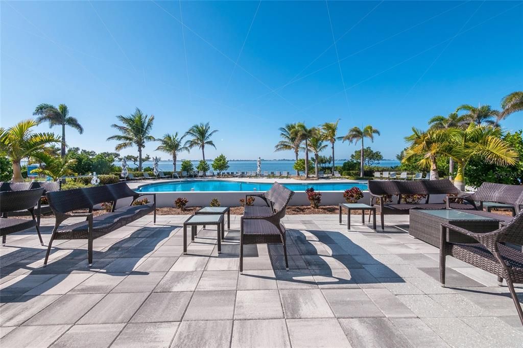 For Sale: $1,450,000 (3 beds, 3 baths, 2964 Square Feet)