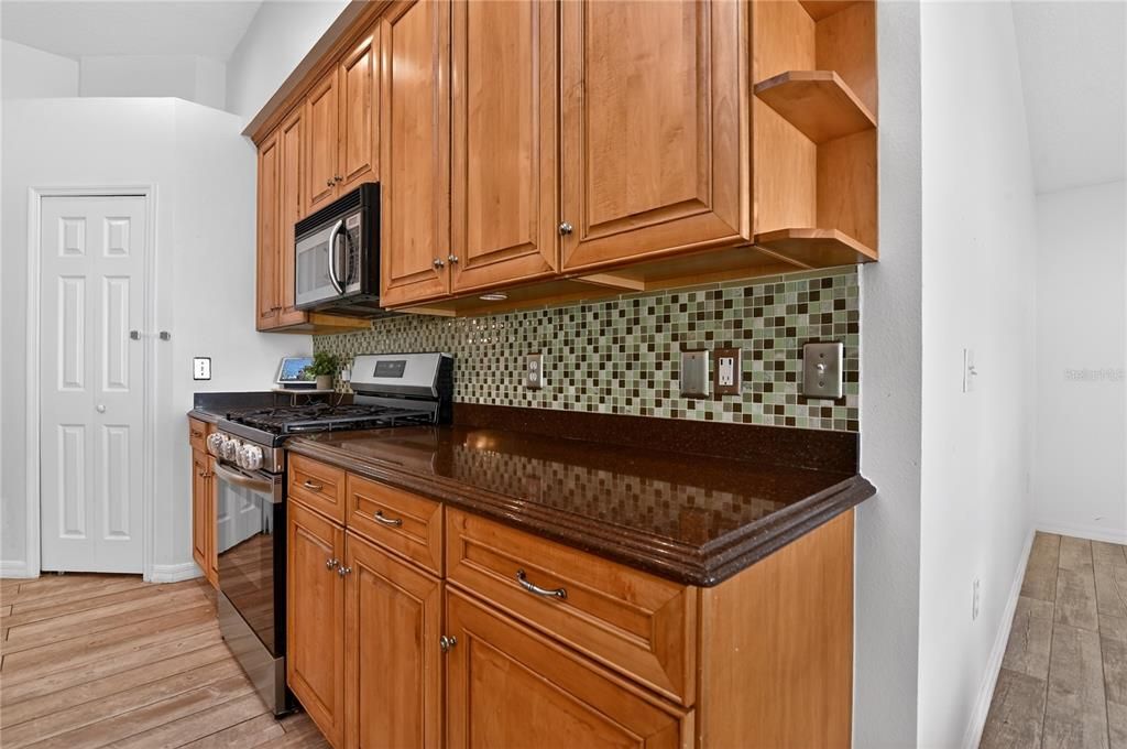 На продажу: $449,000 (4 спален, 3 ванн, 2674 Квадратных фут)